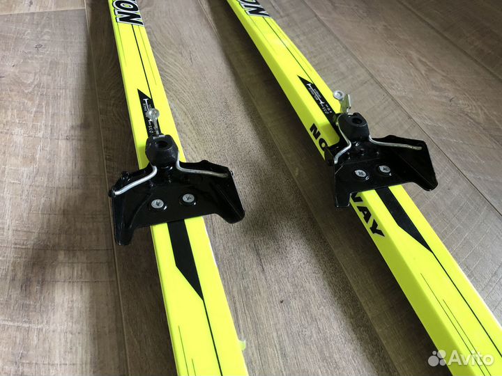 Лыжи беговые 193см + ботинки 43р + палки 137см