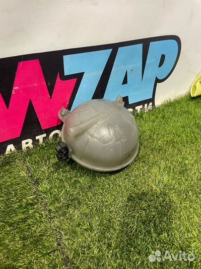 Бачок расширительный Volkswagen Jetta 7 2019