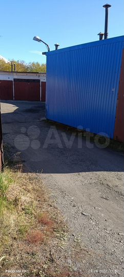 Гараж, > 30 м²
