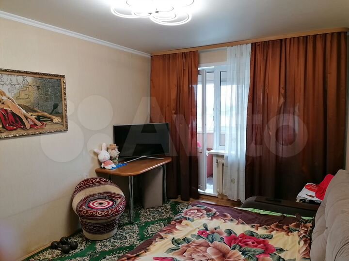 2-к. квартира, 51 м², 8/10 эт.