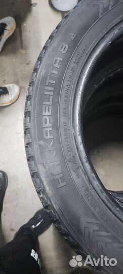 Nokian Tyres Hakkapeliitta 8 21.5/55 R17 98T