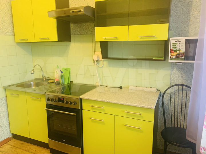 2-к. квартира, 53 м², 9/9 эт.