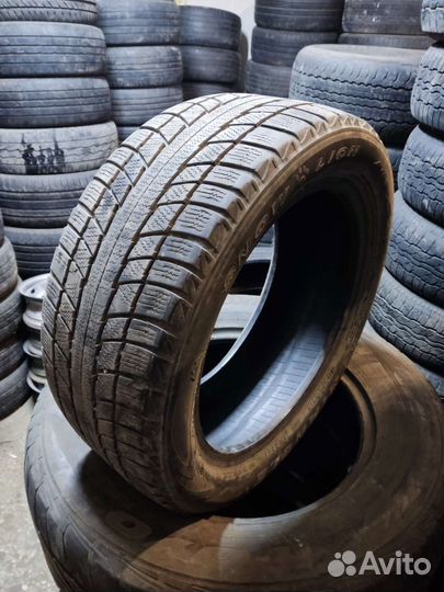 Triangle Snowlink TWT02 225/50 R17