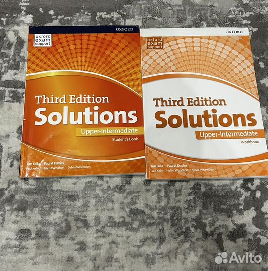 Учебник и тетрадь по английскому языку