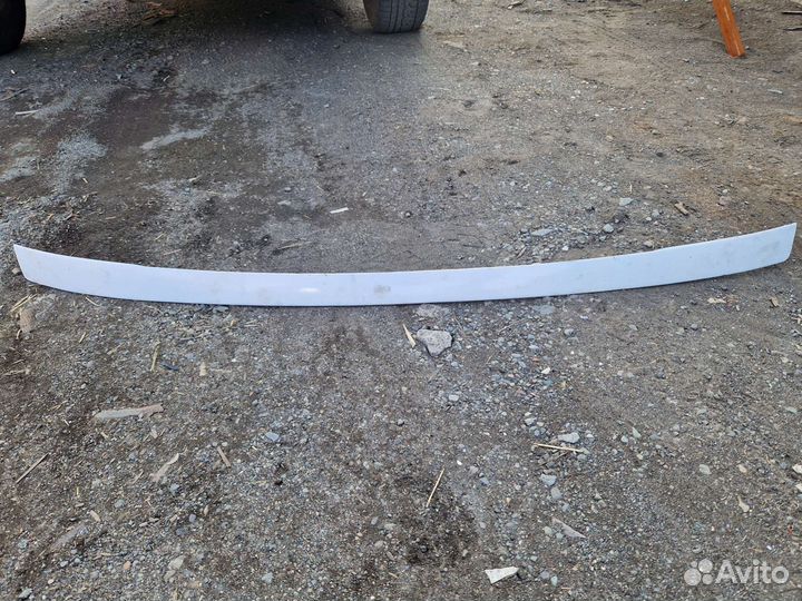 Накладка двери Nissan wingroad whny11