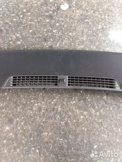 Сетка под динамик в торпеду на Ауди А8 Д3