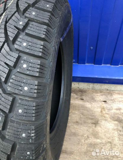 Centara Snow Cutter 205/70 R15