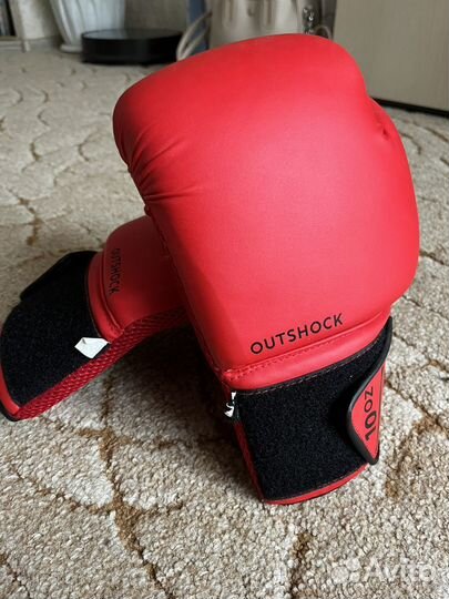 Боксёрские перчатки 10-oz