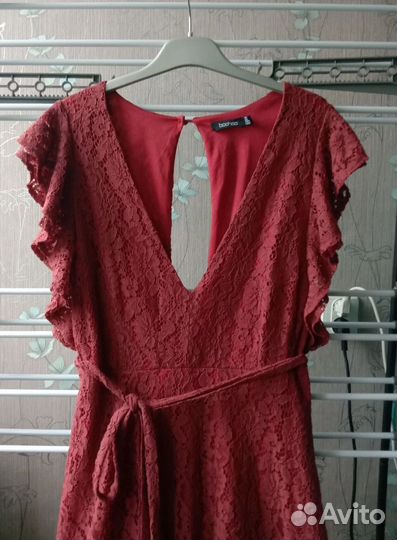 Платье миди кружевное Boohoo 46 размер