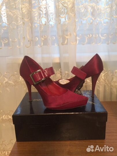 Фирменные Туфли 38 р