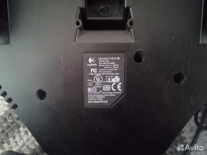 Руль Logitech Driving Force