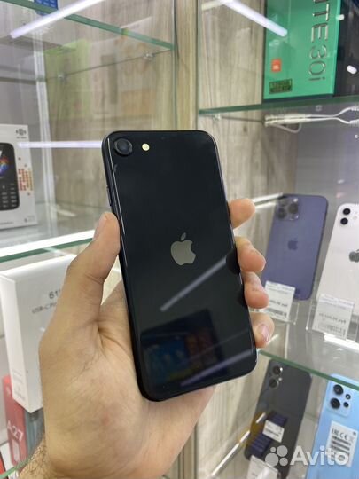 iPhone SE (2020), 128 ГБ