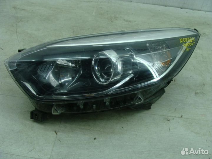Фара левая Renault Kaptur