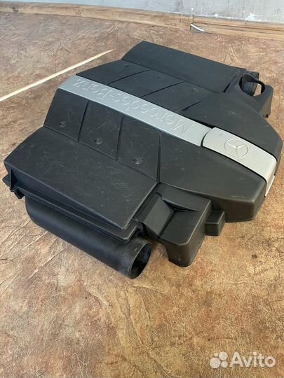 Корпус воздушного фильтра mercedes 203