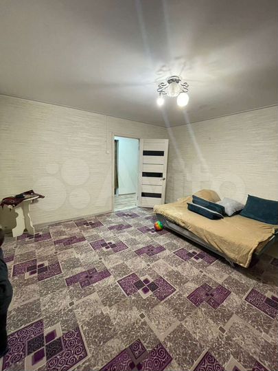 2-к. квартира, 60 м², 2/2 эт.