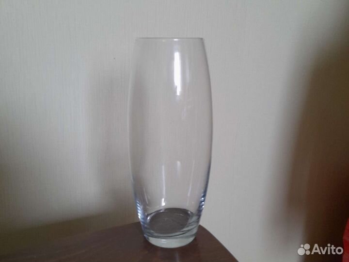 Ваза для цветов стеклянные, прозрачные