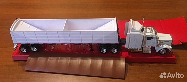 Коллекционная модель машины трейлер Kenvorth N26