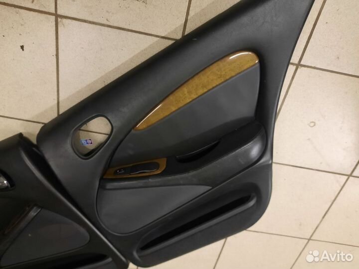 Задние карты дверей Jaguar S-type 3.0 1999