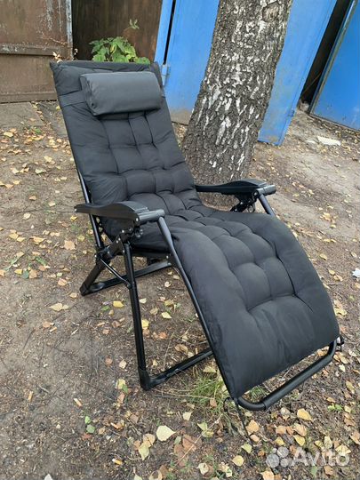 Шезлонг с матрасом