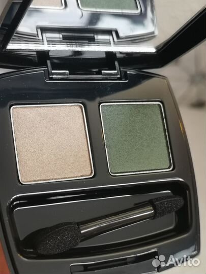 Avon True Colour Двухцветные тени для век