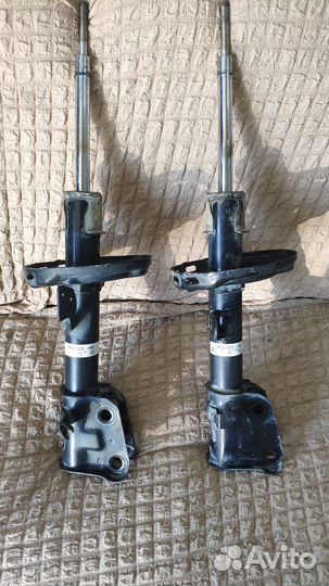 Амортизаторы передние Honda Pilot 2