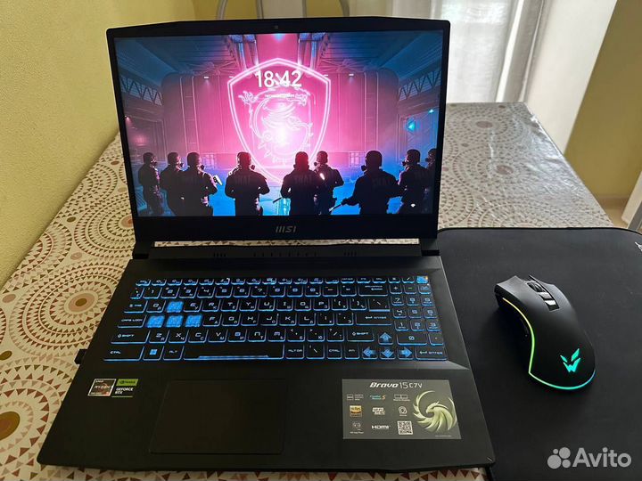 Ноутбук msi bravo 15