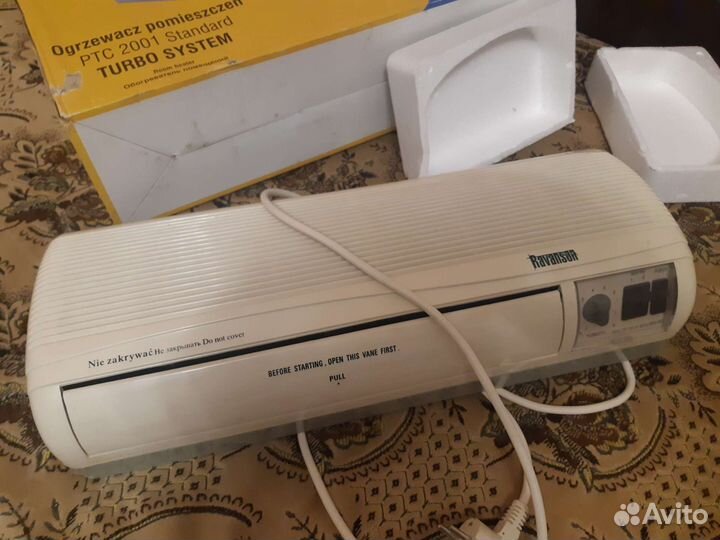 Обогреватель помещений настенный