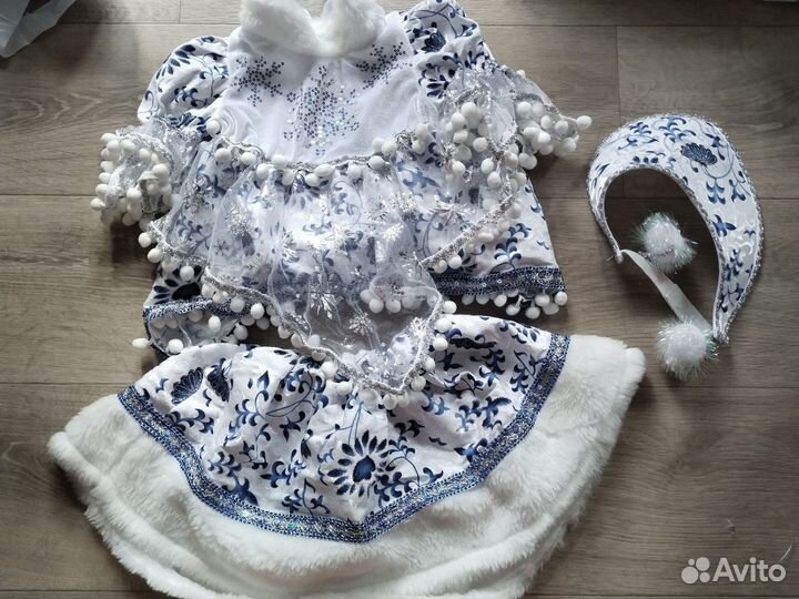 Костюм снегурочка,снежинка 104-110