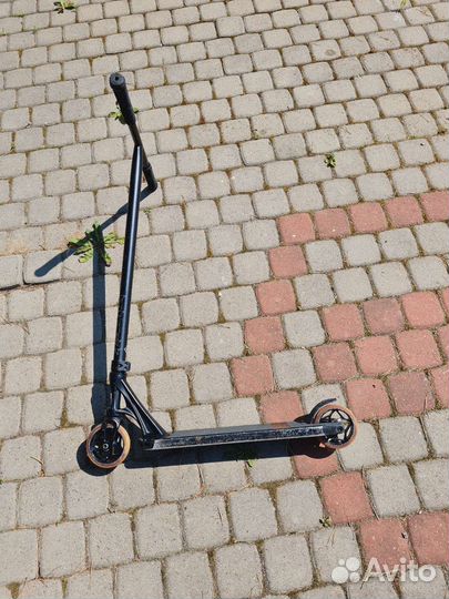 Трюковой самокат Blunt Prodigy s8 street