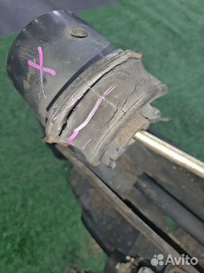 Балка toyota noah AZR65 1AZ-FSE