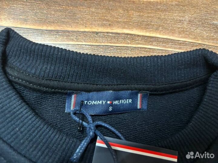 Свитшот Tommy Hilfiger