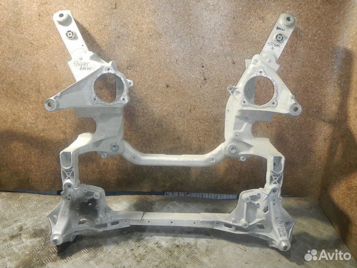 Подрамник BMW 7-Series