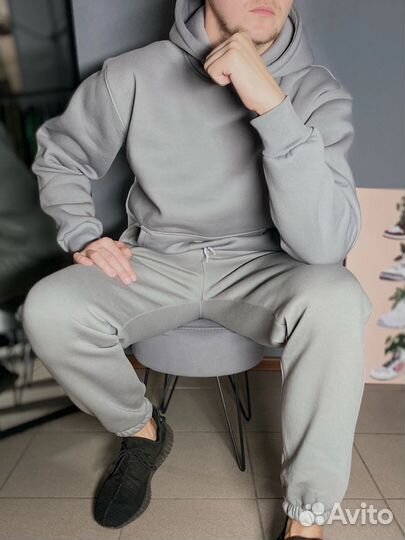 Спортивный костюм на флисе мужской