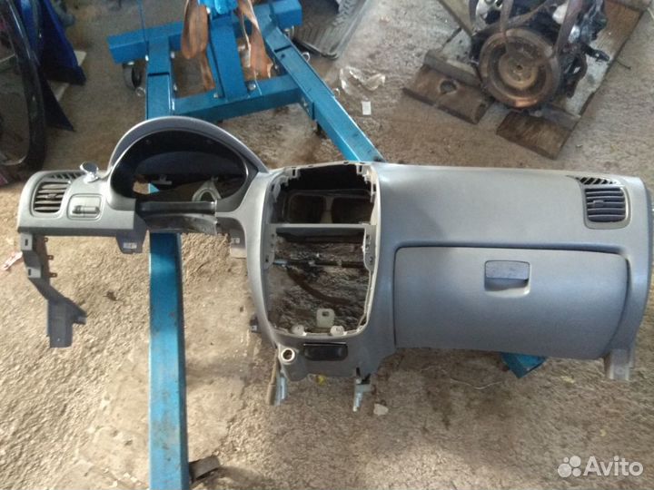 Хундай акцент торпеда