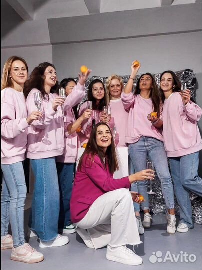 Мастер ногтевого сервиса(маникюр и педикюр)