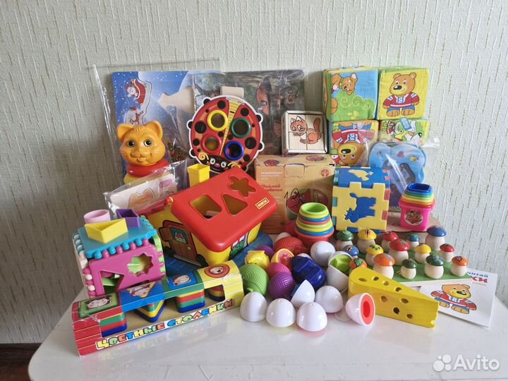 Развивающие игрушки
