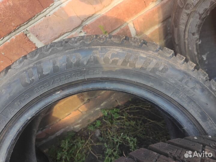Goodyear Ultragrip Ice Arctic 205/55 R16