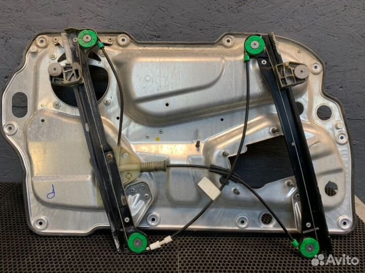 Стеклоподъемный механизм передний правый Bentley