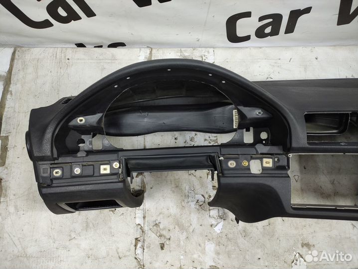 Торпедо BMW E39 левый руль