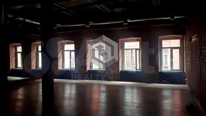 257 м2 Торгово-офисный комплекс 