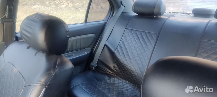 Nissan Maxima 2.0 МТ, 1998, битый, 70 000 км