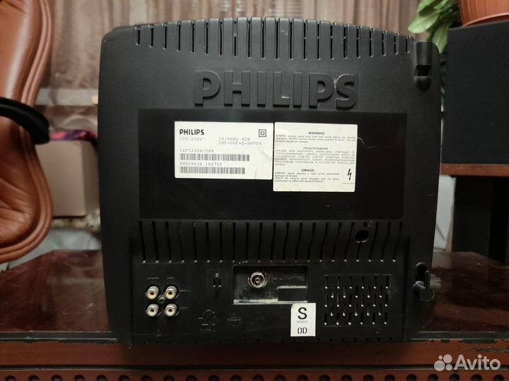 Телевизор philips, диагональ 35 см