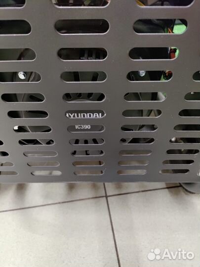 Бензиновый генератор Hyundai HY 7000SE-3