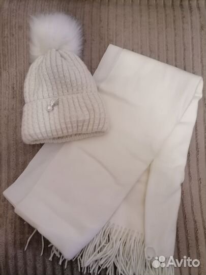 Зимняя шапка и шарф (комплект) женский