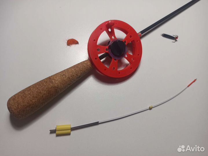 Телескопическая удочка для безмотылки и блеснения