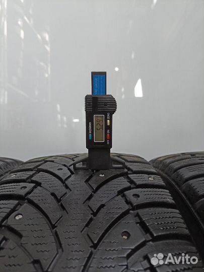 Formula Ice 215/65 R16