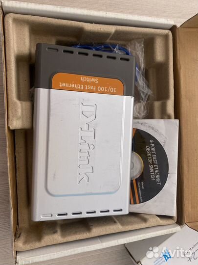 Роутер D Link DES-1008D