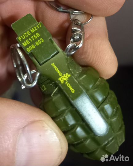 Зажигалка газовая, сувенир из Вьетнама