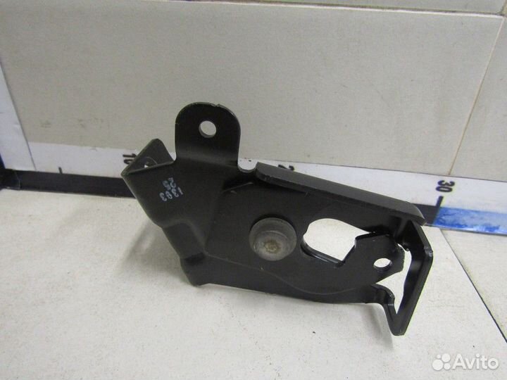 Замок спинки сиденья Focus III 2011