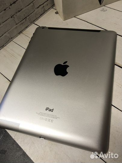 Планшет Apple iPad 4 16GB A1460